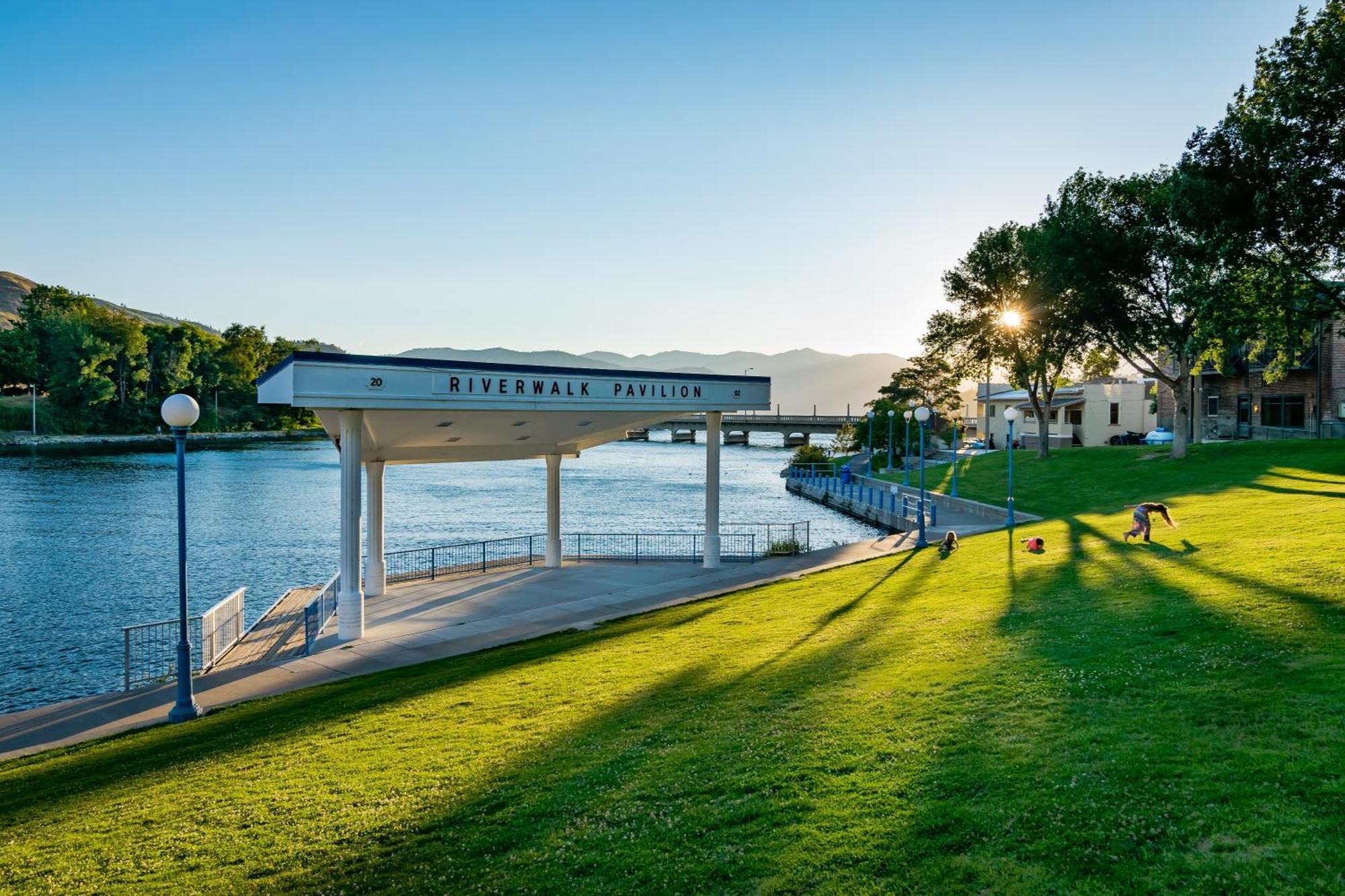 Chelan Resort Suites: Lake Life #112 ภายนอก รูปภาพ